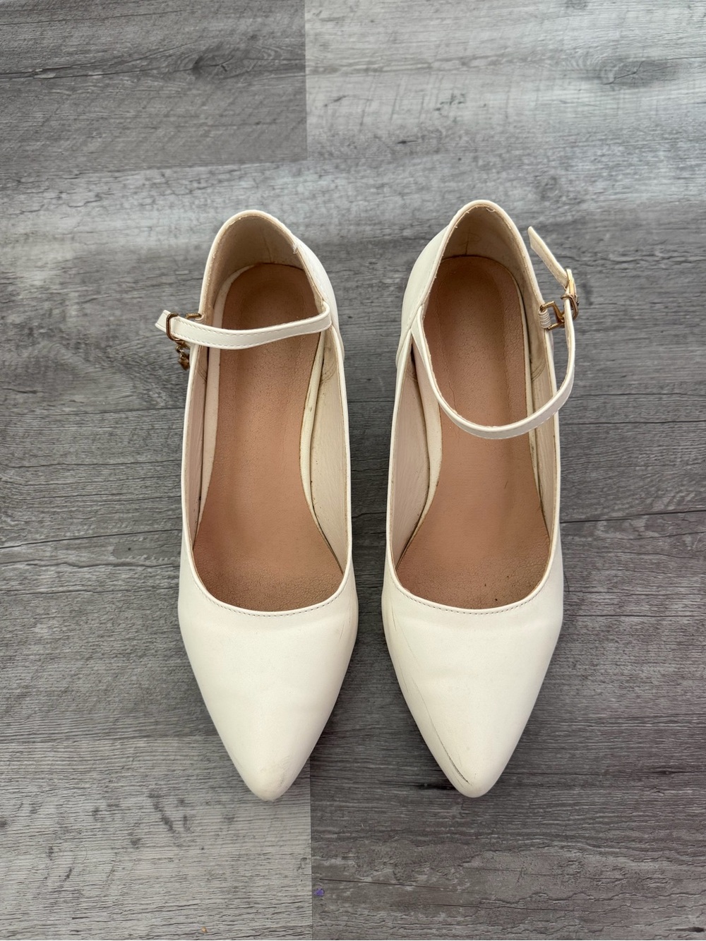 White mary Jane heels